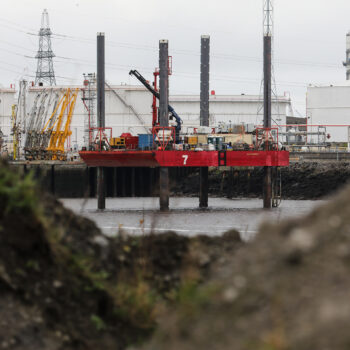 11 - Investigation works on the River Tees to inform Design & Build process for new South Bank Quay